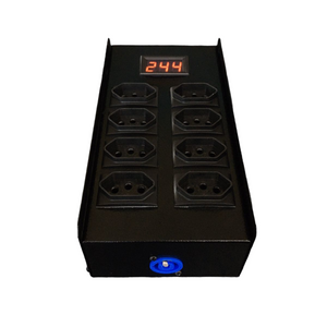 RT8 PV - Régua 8 Tomadas Com Visor De Voltagem Conector PowerCon AC - AUTOVOLT